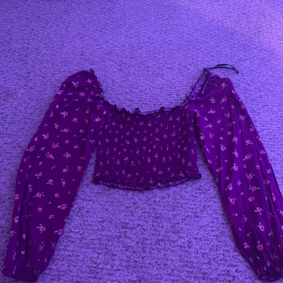 Forever 21 long sleeve crop top - Picture 2 of 4